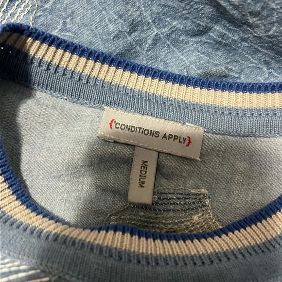 Conditions Apply Women's Embroidered Top Size Medium Blue Long Sleeves - Picture 4 of 5